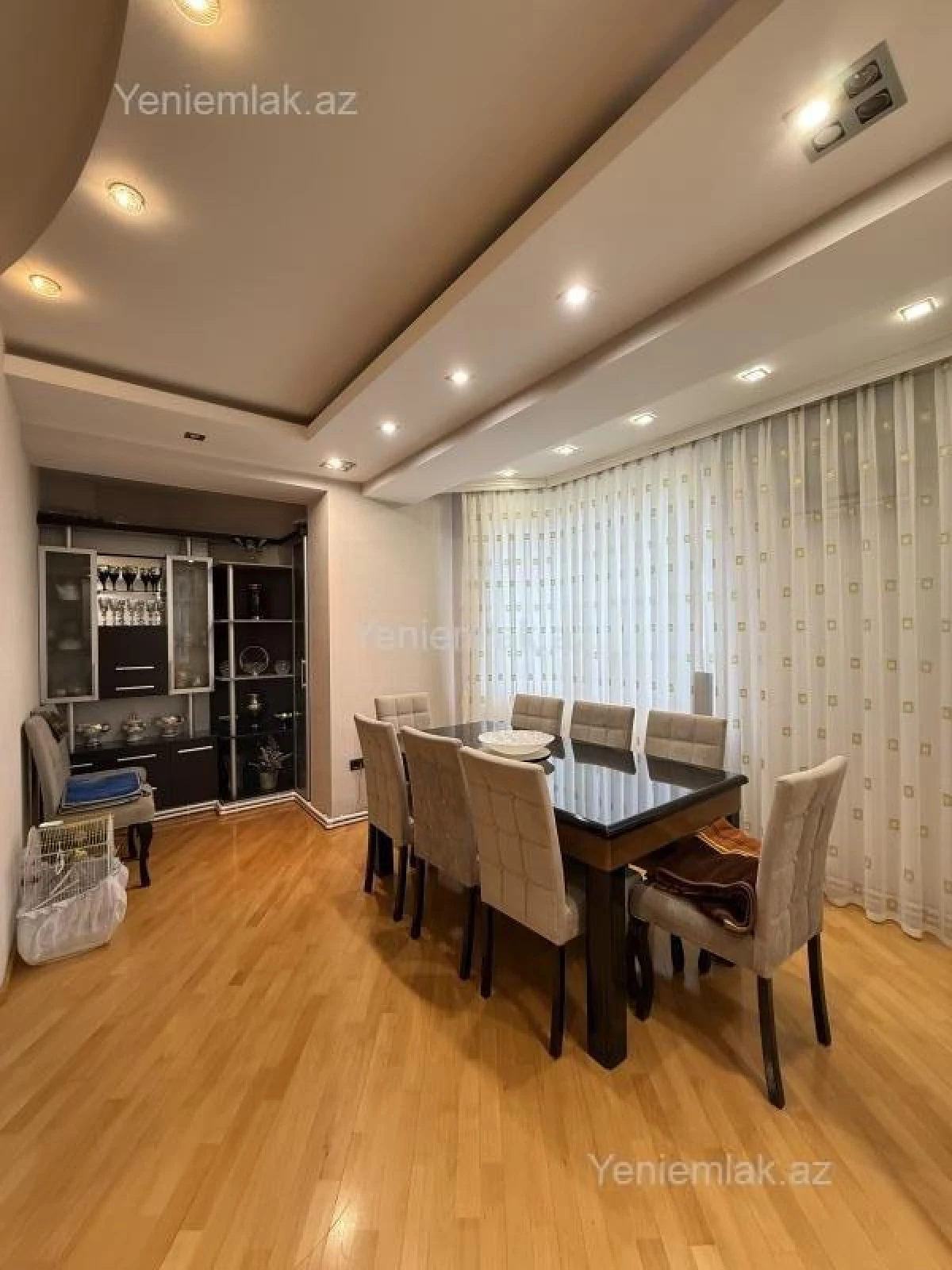 Satılır 4 otaqlı yeni tikili 155 m²