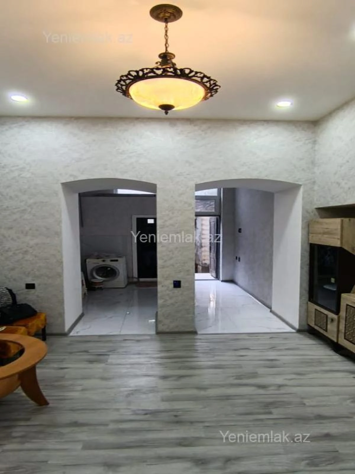 Satılır 1 otaqlı köhnə tikili 30 m²