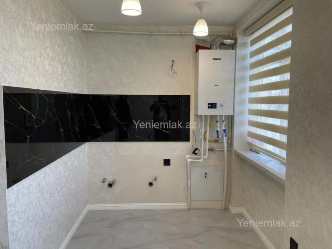 Satılır 3 otaqlı köhnə tikili 60 m²