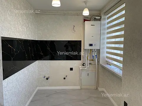 Satılır 3 otaqlı köhnə tikili 60 m²