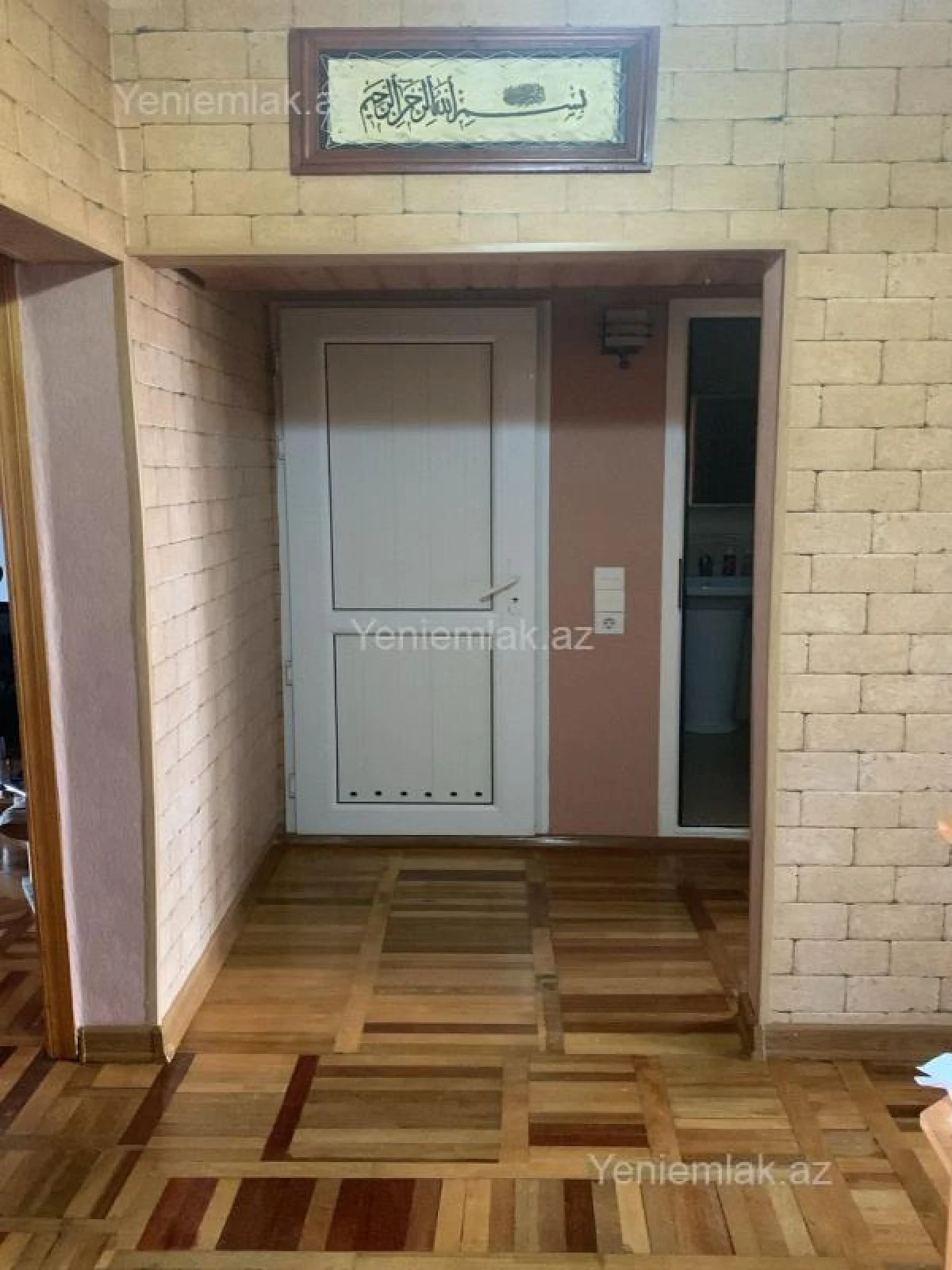 Satılır 3 otaqlı köhnə tikili 68 m²