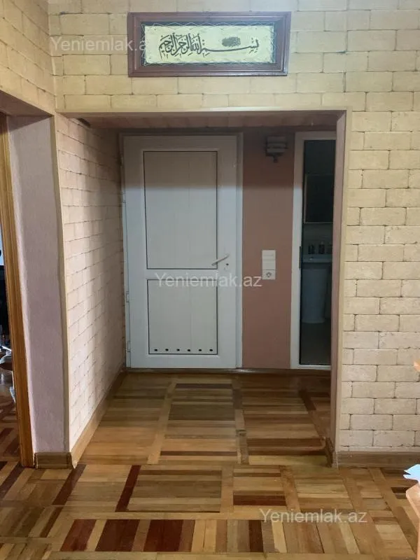 Satılır 3 otaqlı köhnə tikili 68 m²