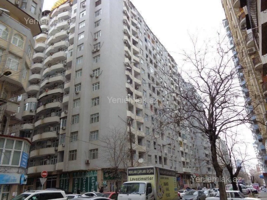 Satılır 3 otaqlı yeni tikili 110 m²