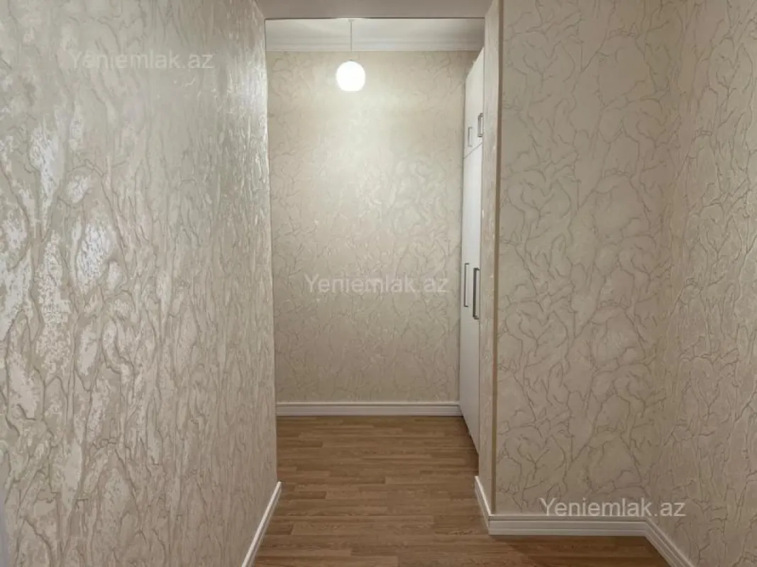 Satılır 3 otaqlı yeni tikili 110 m²