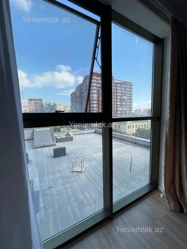 Satılır 3 otaqlı yeni tikili 110 m²