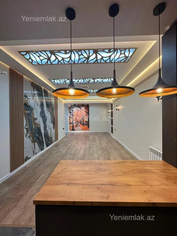 Satılır 3 otaqlı yeni tikili 100 m²