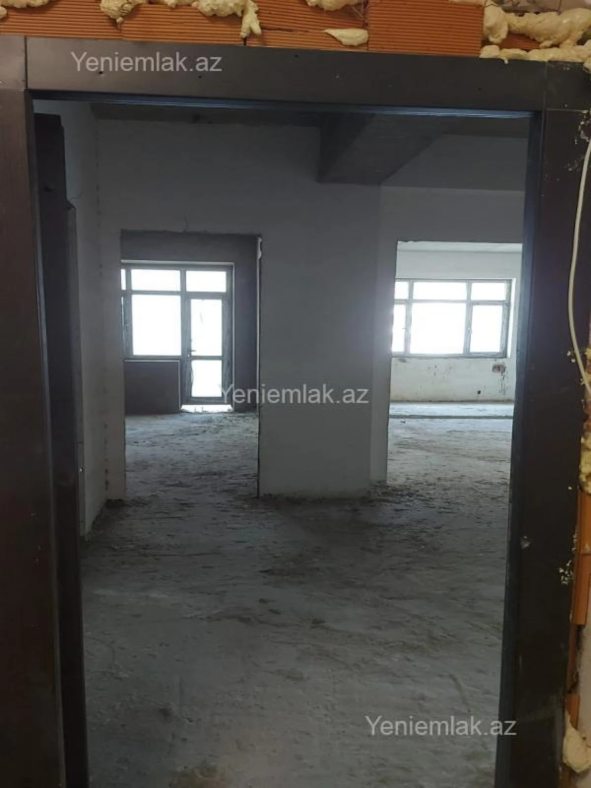 Satılır 3 otaqlı yeni tikili 140.3 m²