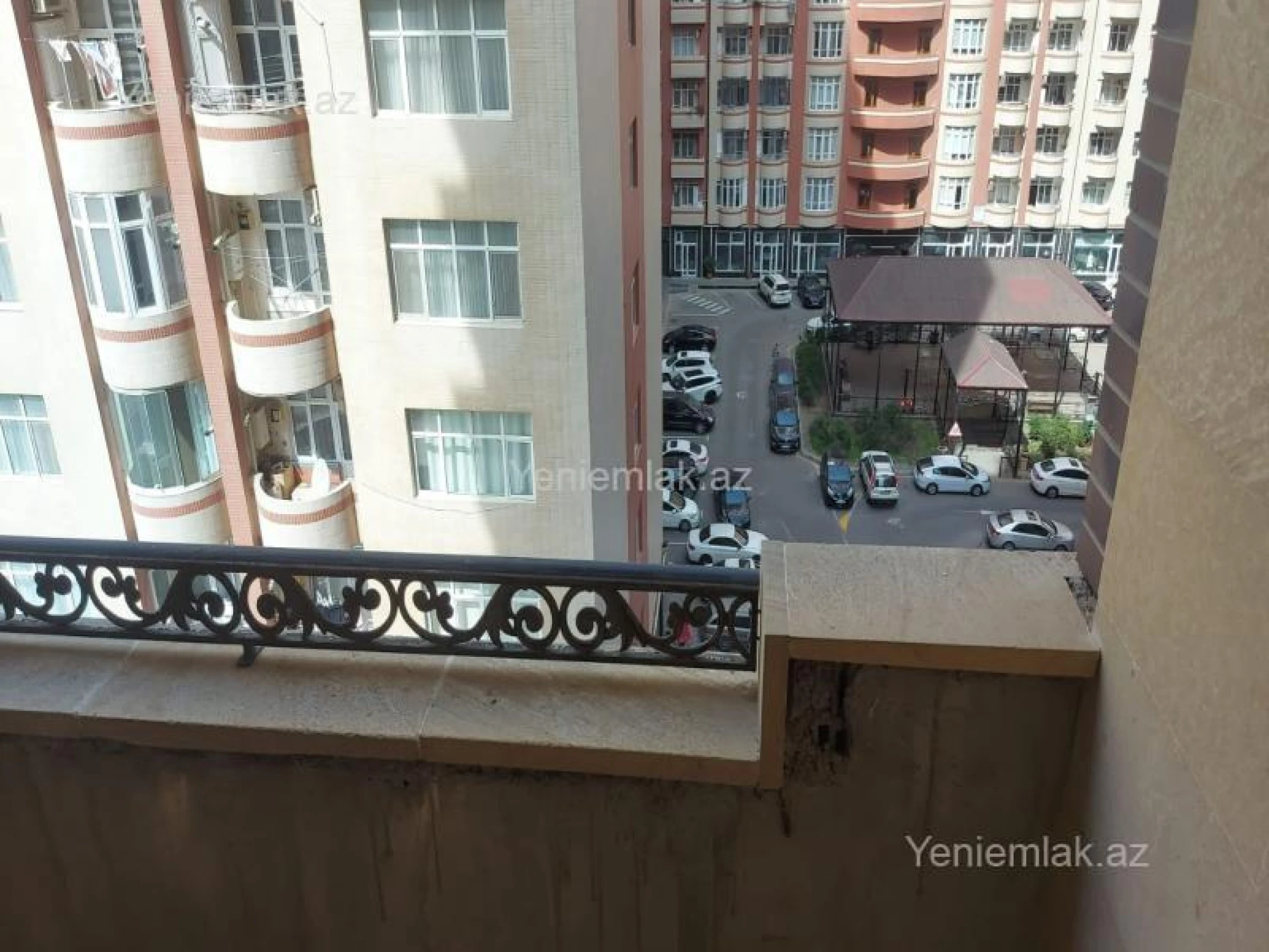 Satılır 3 otaqlı yeni tikili 140.3 m²