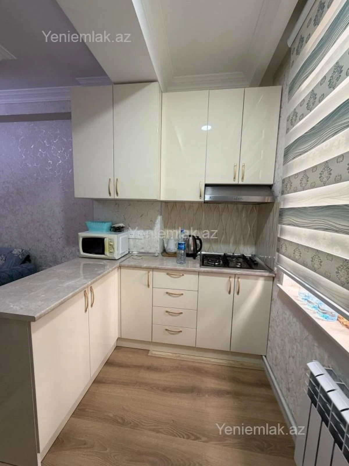 Satılır 3 otaqlı yeni tikili 98 m²