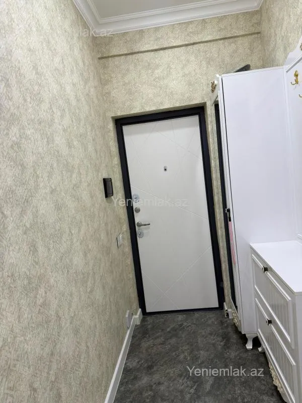 Satılır 3 otaqlı yeni tikili 76 m²