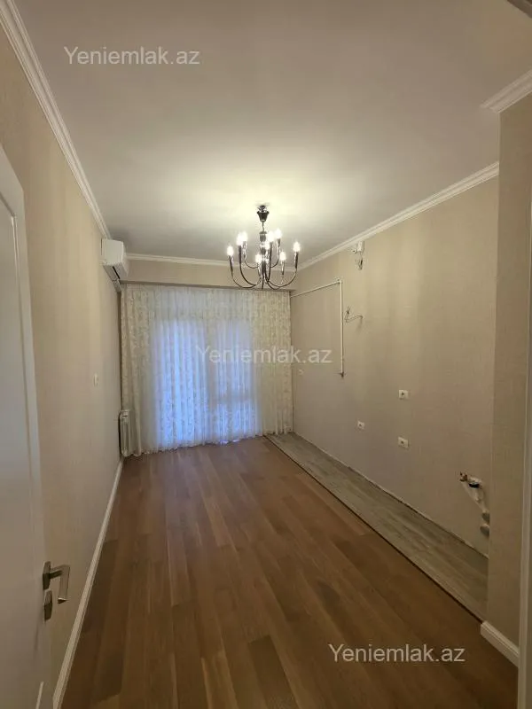 Satılır 3 otaqlı yeni tikili 95 m²