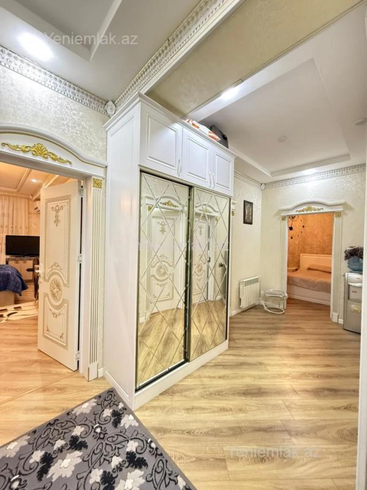 Satılır 3 otaqlı yeni tikili 101 m²