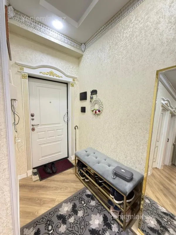 Satılır 3 otaqlı yeni tikili 101 m²