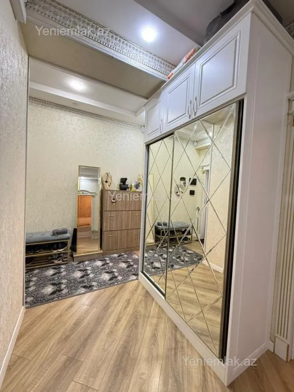 Satılır 3 otaqlı yeni tikili 101 m²