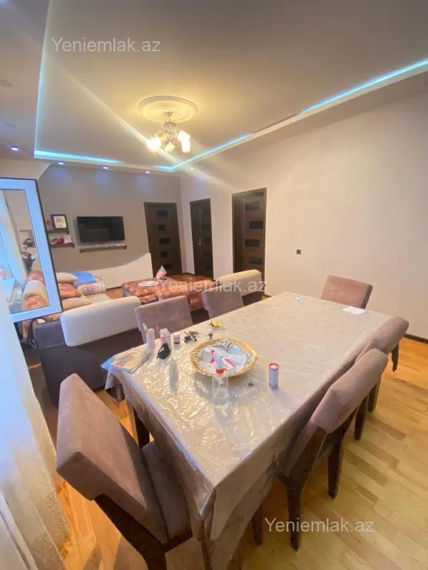 Satılır 4 otaqlı həyət evi 150 m²