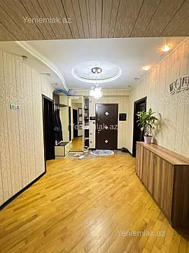 Satılır 3 otaqlı yeni tikili 120 m²