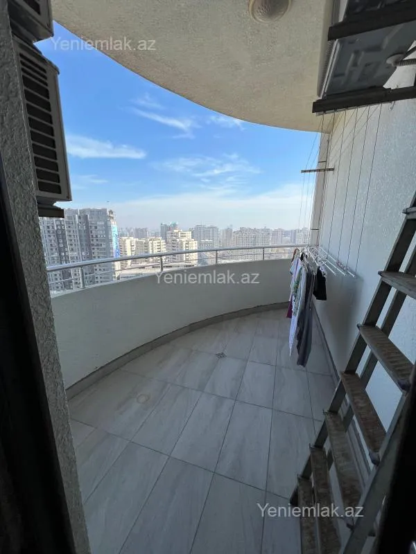 Satılır 5 otaqlı yeni tikili 287 m²