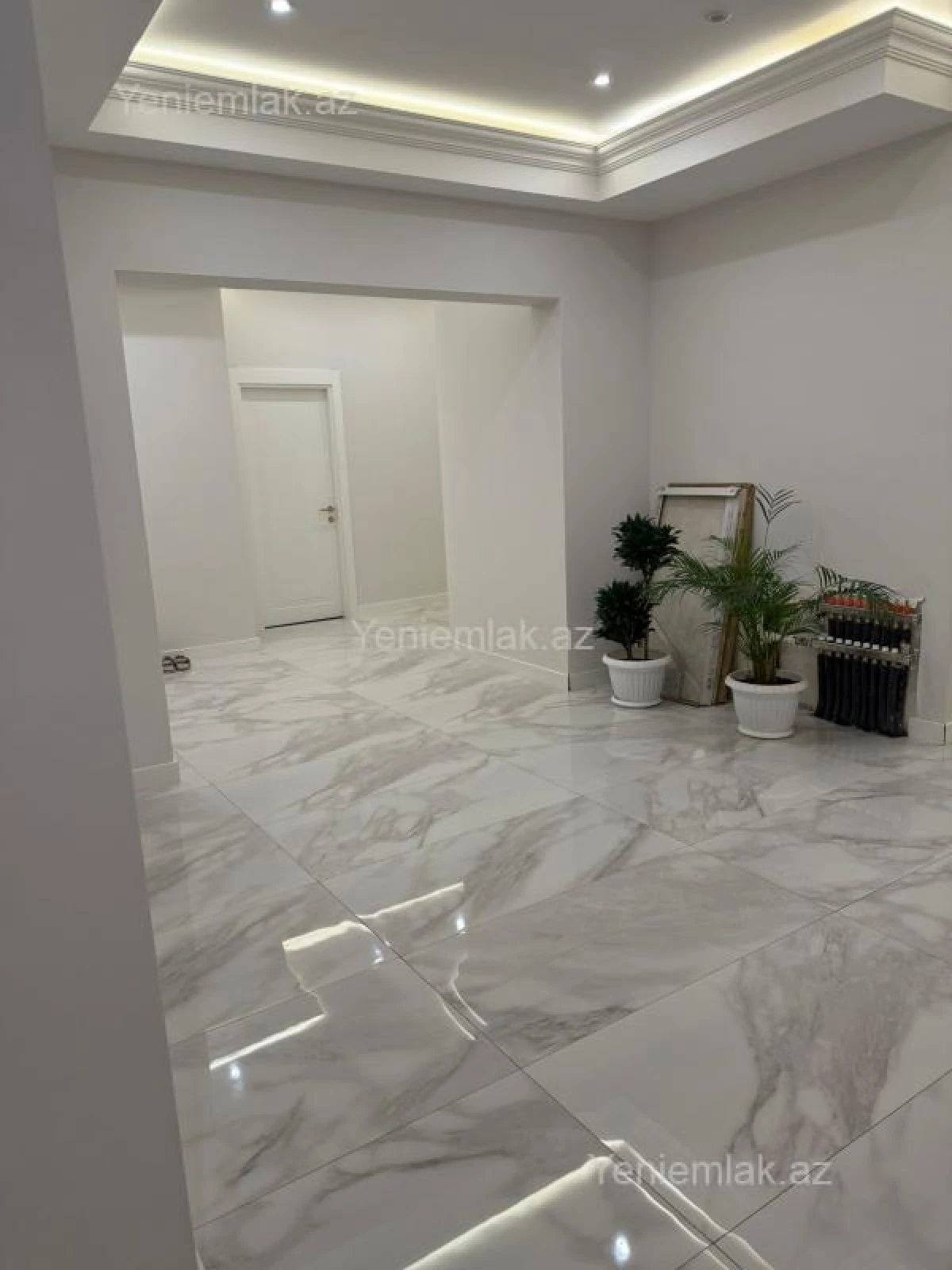 Satılır 5 otaqlı yeni tikili 287 m²