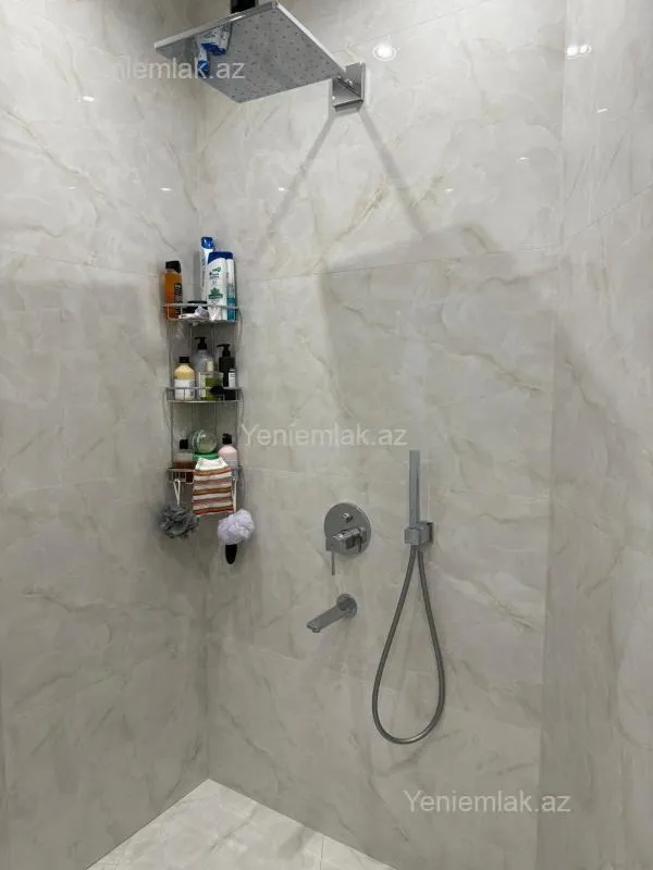 Satılır 5 otaqlı yeni tikili 287 m²