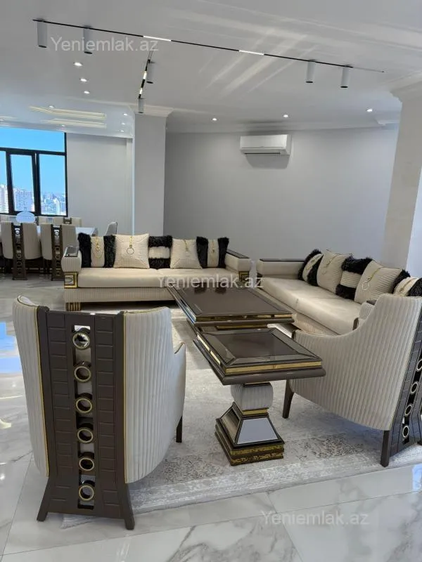 Satılır 5 otaqlı yeni tikili 287 m²