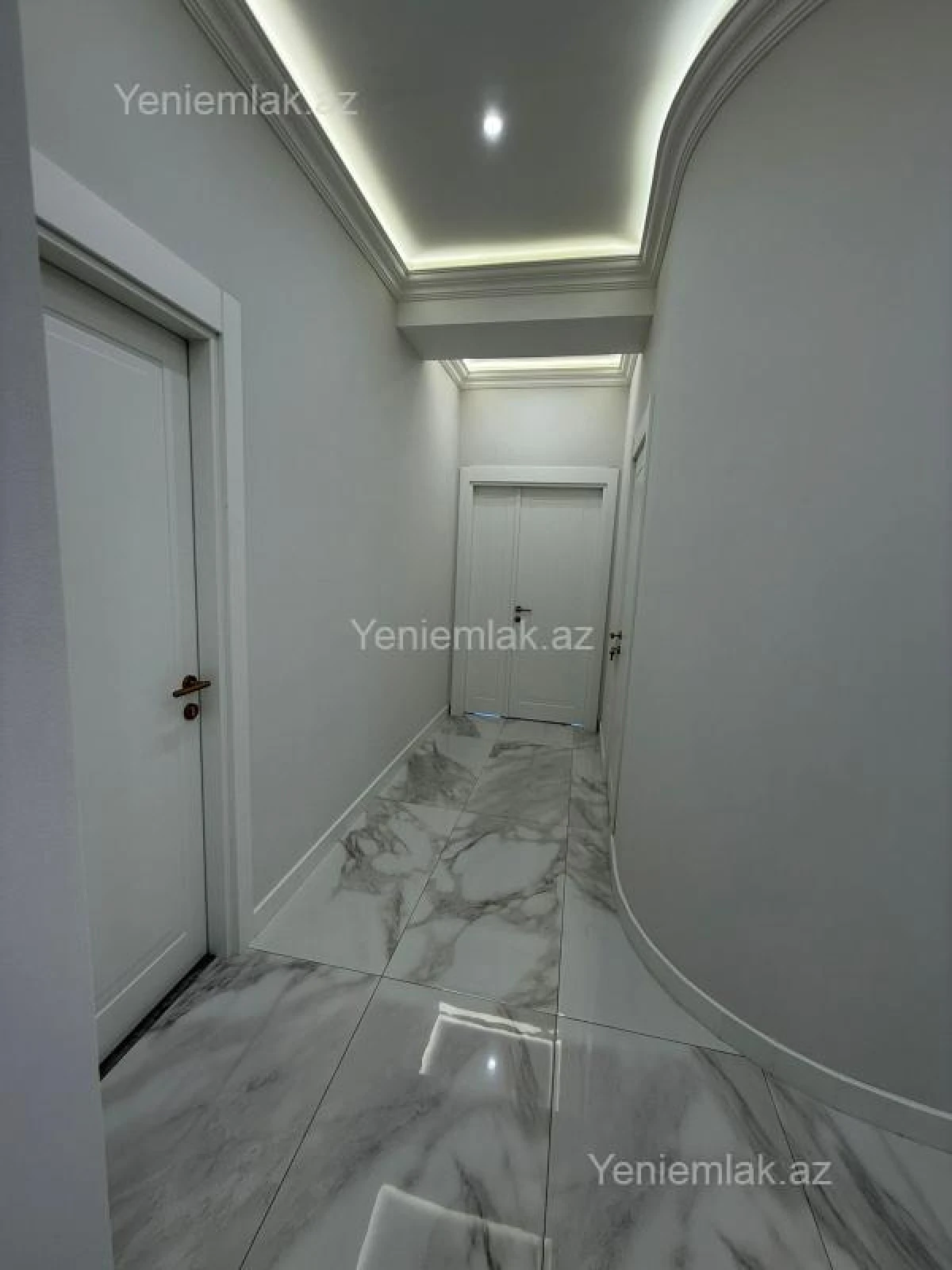 Satılır 5 otaqlı yeni tikili 287 m²