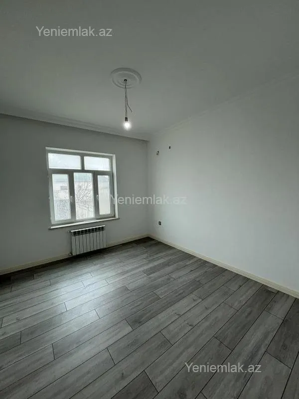 Satılır 6 otaqlı həyət evi 188 m²
