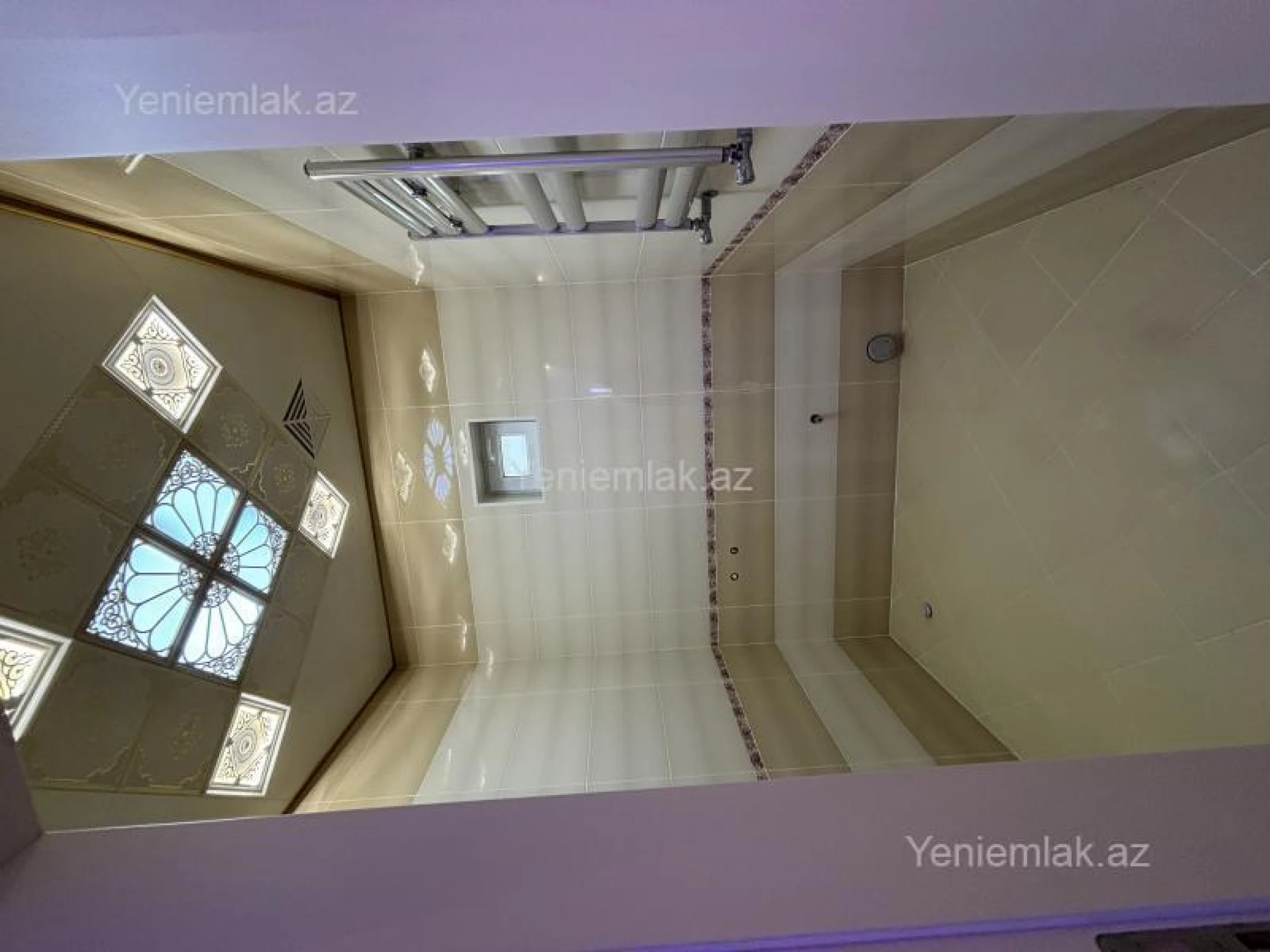 Satılır 6 otaqlı həyət evi 188 m²