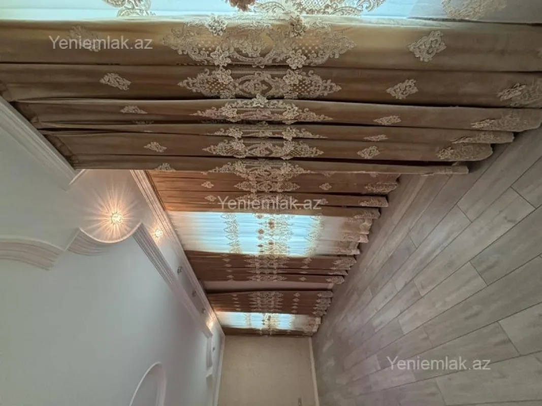 Satılır 6 otaqlı həyət evi 188 m²