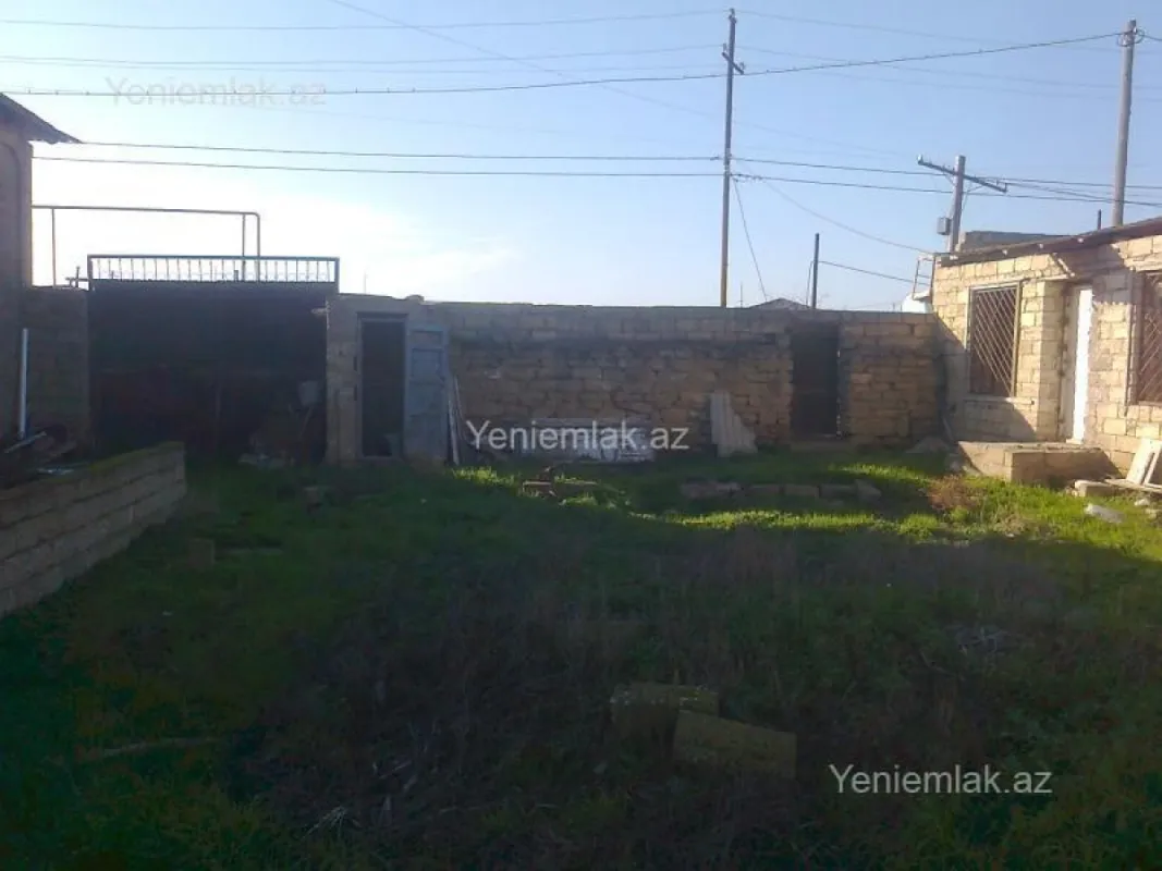 Satılır 2 otaqlı həyət evi 50 m²