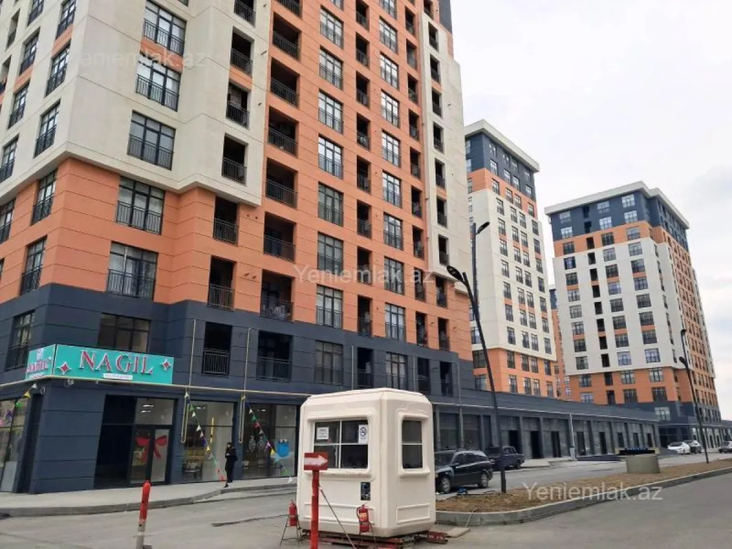 Satılır 2 otaqlı yeni tikili 80 m²