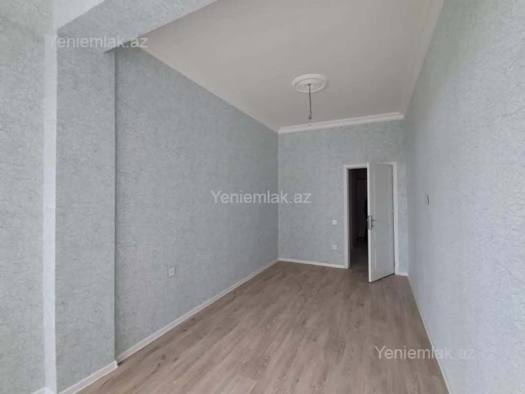 Satılır 2 otaqlı yeni tikili 80 m²