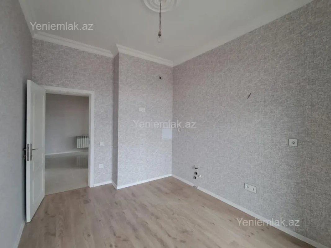 Satılır 2 otaqlı yeni tikili 80 m²