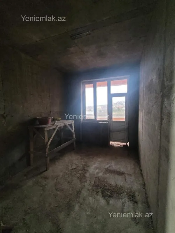 Satılır 2 otaqlı yeni tikili 90 m²