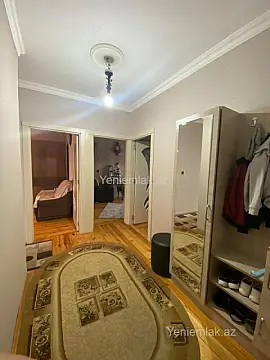 Satılır 3 otaqlı köhnə tikili 80 m²