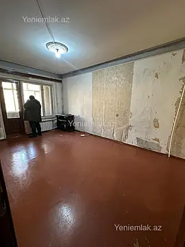 Satılır 3 otaqlı köhnə tikili 88 m²