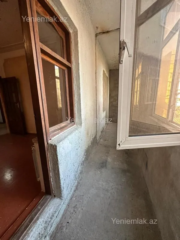 Satılır 3 otaqlı köhnə tikili 88 m²