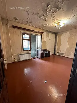 Satılır 3 otaqlı köhnə tikili 88 m²