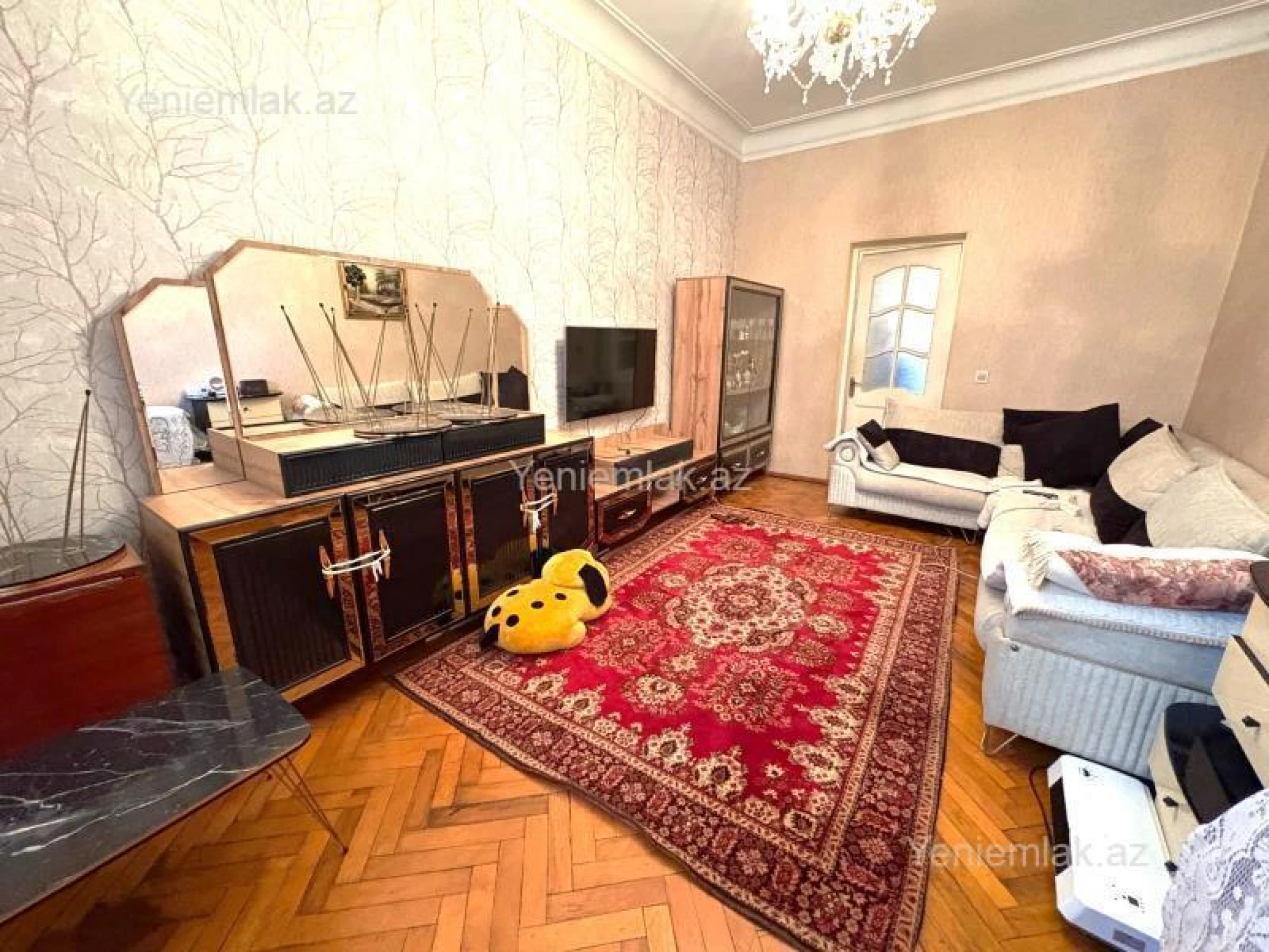 Satılır 3 otaqlı köhnə tikili 90 m²