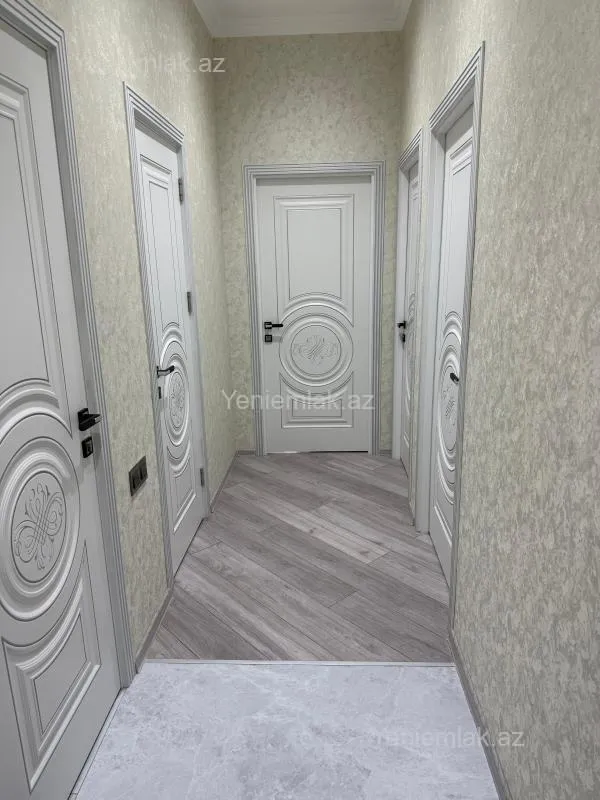 Satılır 2 otaqlı yeni tikili 55 m²