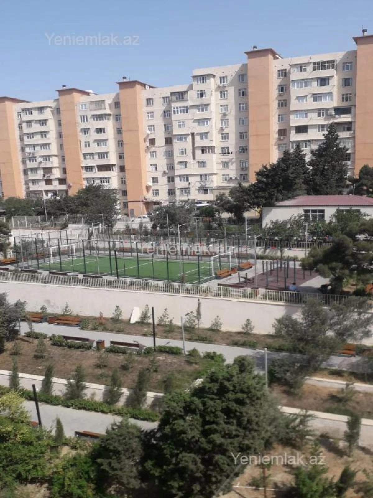 Satılır 4 otaqlı köhnə tikili 100 m²