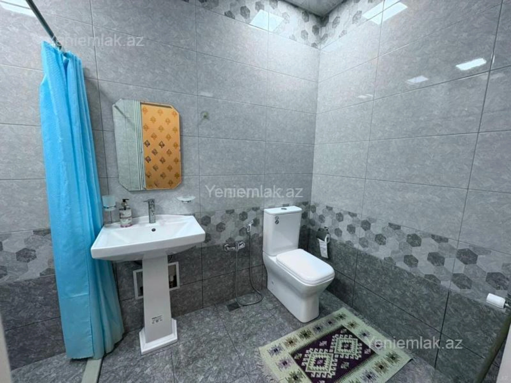 Satılır 3 otaqlı yeni tikili 70 m²