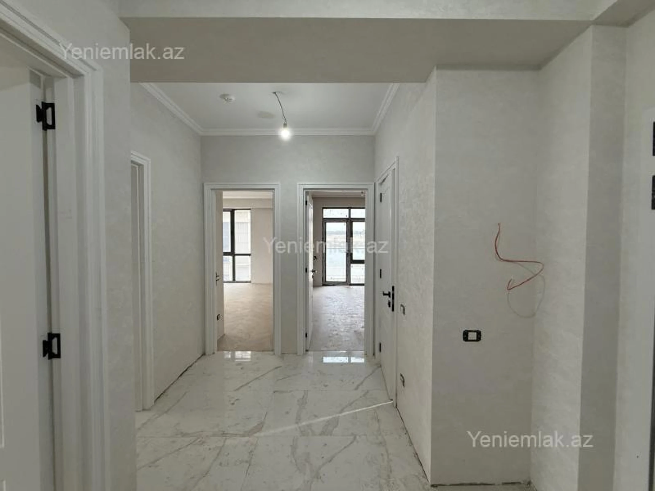 Satılır 3 otaqlı yeni tikili 82.39 m²
