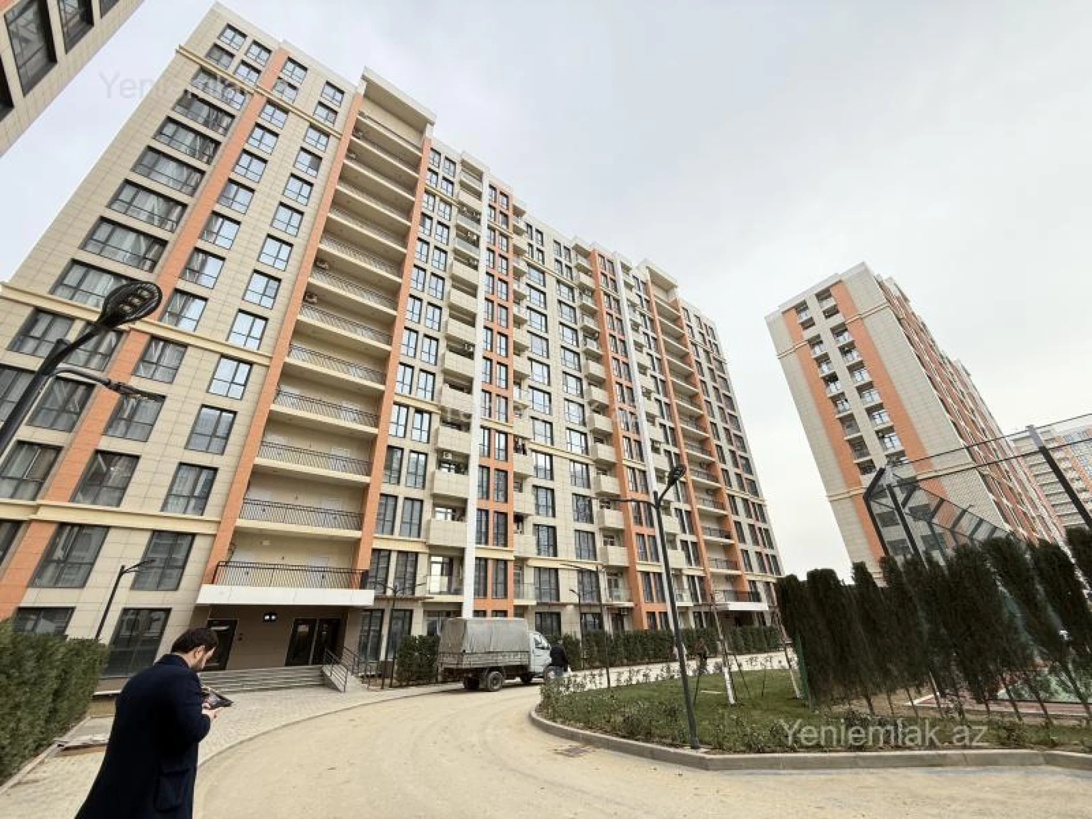 Satılır 3 otaqlı yeni tikili 82.39 m²