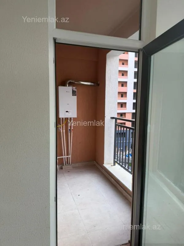 Satılır 2 otaqlı yeni tikili 60 m²