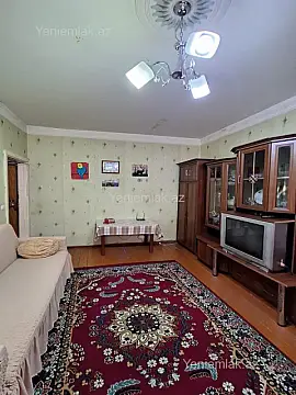 Satılır 1 otaqlı köhnə tikili 40 m²