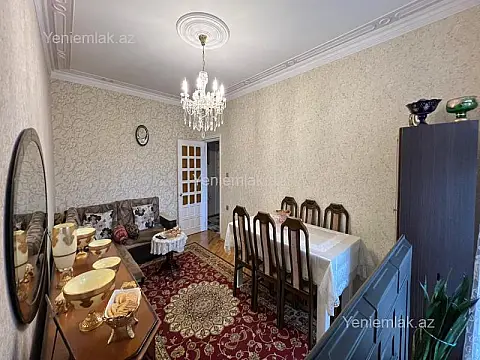 Satılır 3 otaqlı köhnə tikili 75 m²