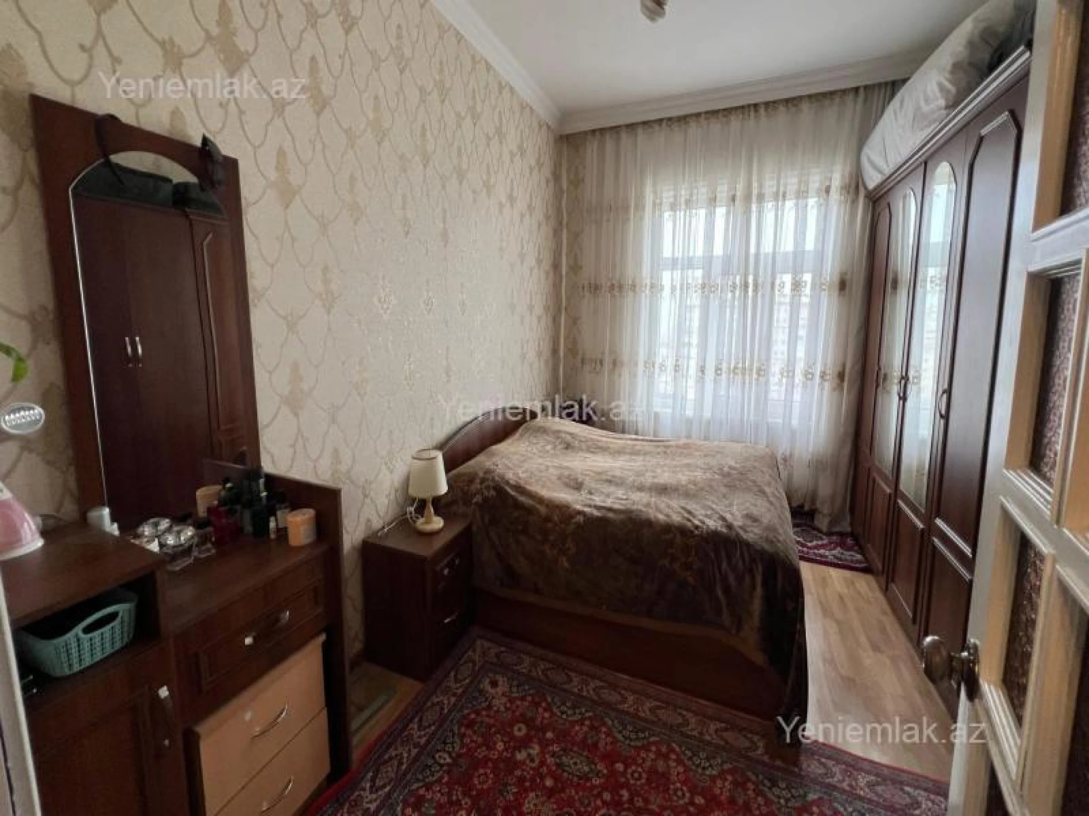 Satılır 3 otaqlı köhnə tikili 75 m²