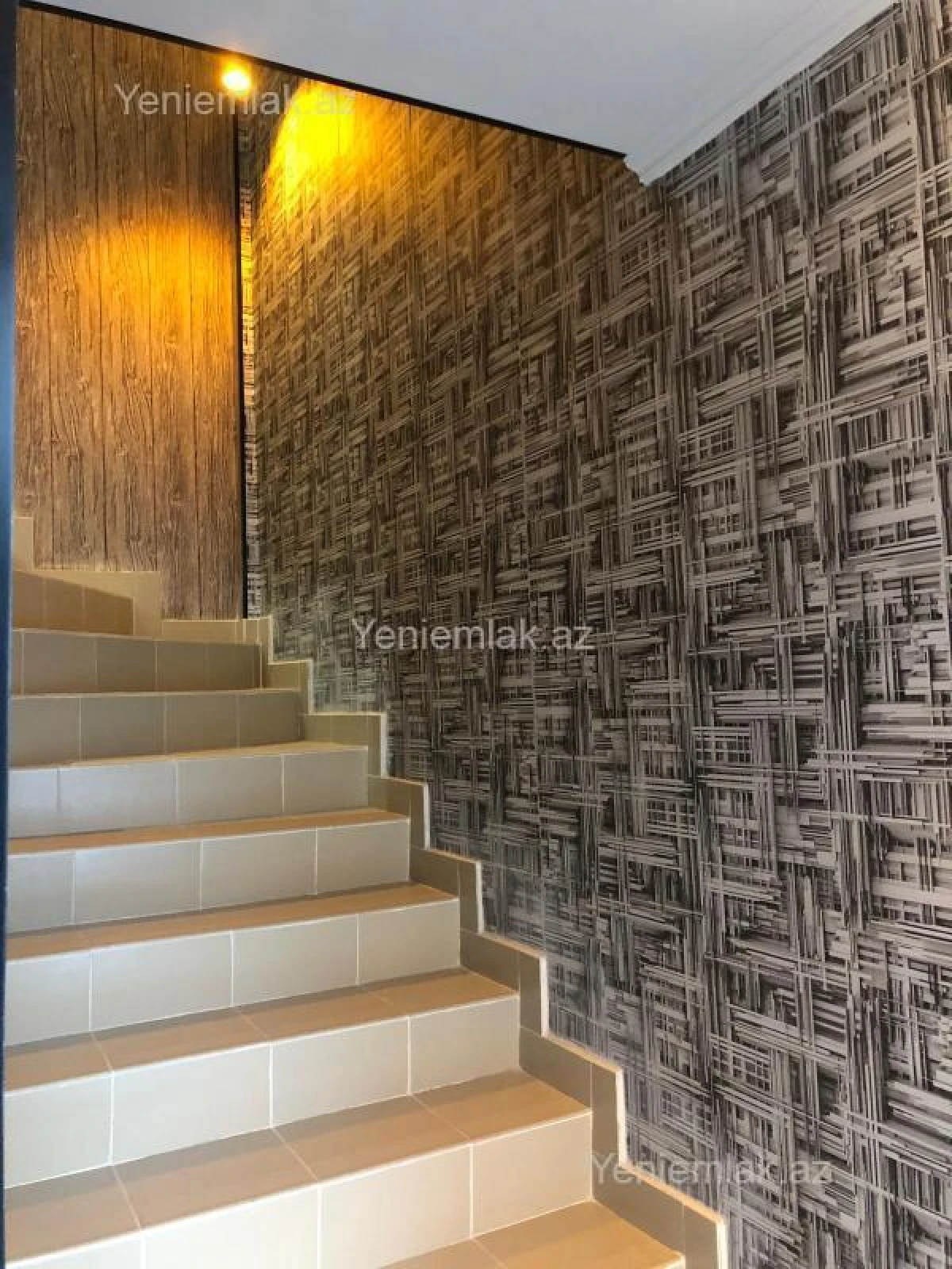 Satılır 4 otaqlı ofis 105 m²