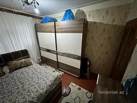 Satılır 3 otaqlı köhnə tikili 80 m²