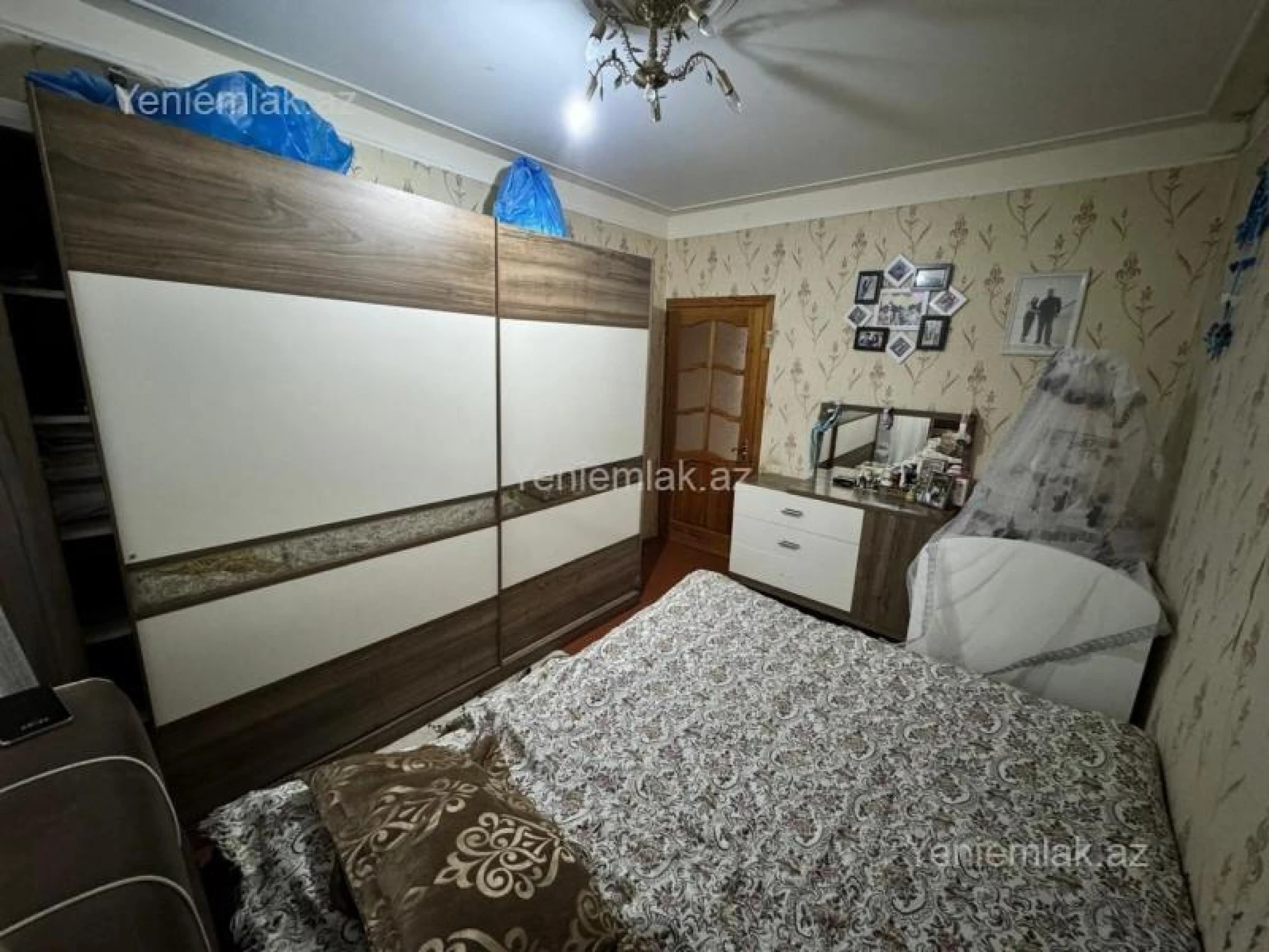 Satılır 3 otaqlı köhnə tikili 80 m²